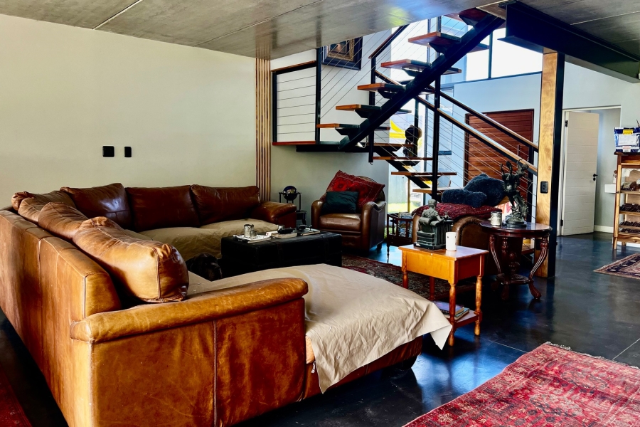 3 Bedroom Property for Sale in Highlands Western Cape